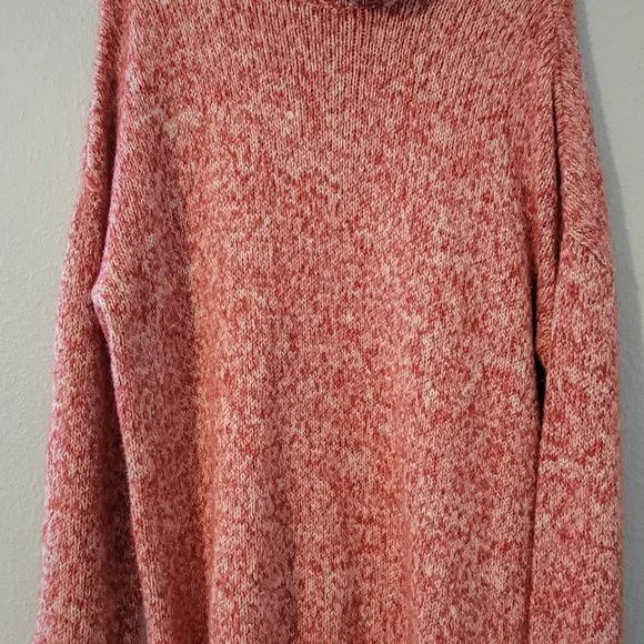 WOMENS OLD NAVY SWEATER - Picture 3 of 5